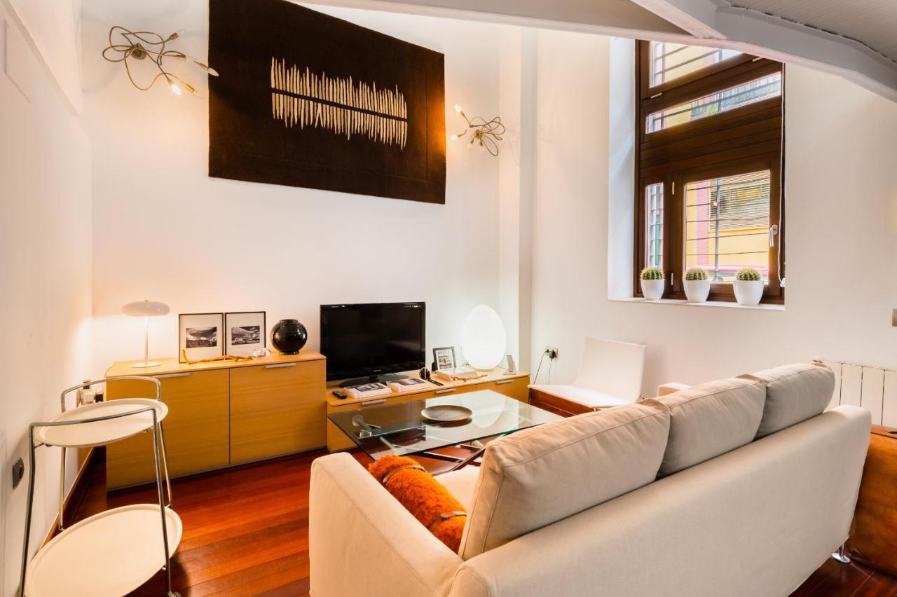 Stylish Loft Duplex - Alameda Lägenhet Sevilla Exteriör bild